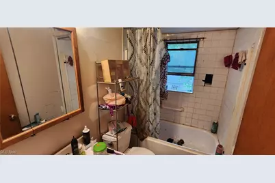 20430 Miller Avenue, Euclid, OH 44119 - Photo 18