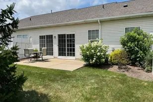 4374 Forest Glen Ave NW, Massillon, OH 44647 - Photo 4