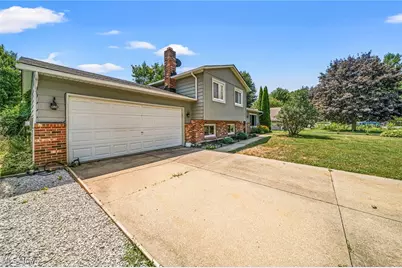 5742 Abiding Way, Madison, OH 44057 - Photo 2