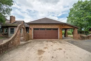 610 S Newton Falls Rd, Diamond, OH 44412 - Photo 6