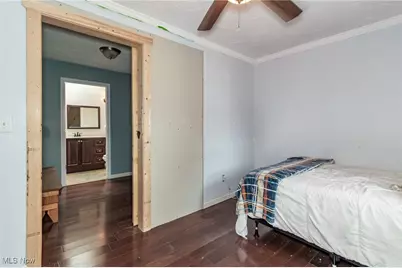 9723 Thwing Road, Chardon, OH 44024 - Photo 24