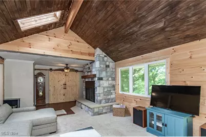 9723 Thwing Road, Chardon, OH 44024 - Photo 12