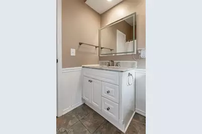 9723 Thwing Road, Chardon, OH 44024 - Photo 20