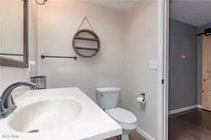 9723 Thwing Rd, Chardon, OH 44024 - Photo 30