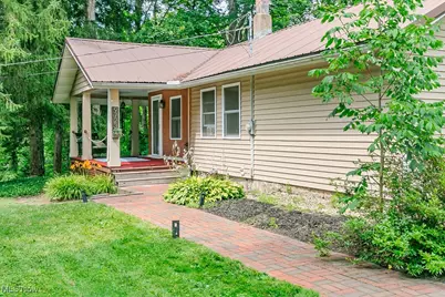 9723 Thwing Road, Chardon, OH 44024 - Photo 32