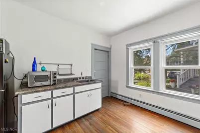 2280 W 10th Street, Loveland, OH 44113 - Photo 10