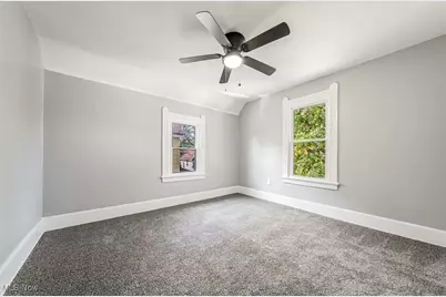 703 E River Street, Elyria, OH 44035 - Photo 18