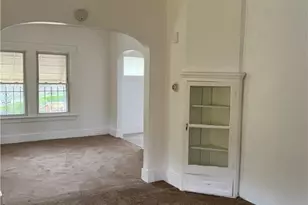 14517 Scioto Ave, Loveland, OH 44112 - Photo 2