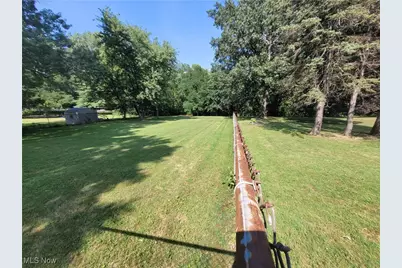 255 W River Road N, Elyria, OH 44035 - Photo 26