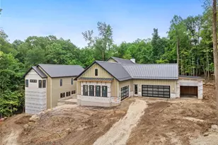 2324 Hard Rock Wy, Hinckley, OH 44233 - Photo 2