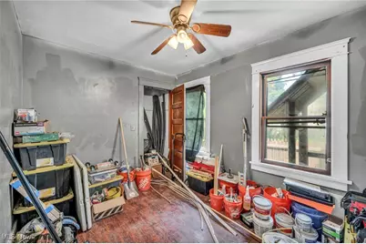 2346 Livingston Avenue, Lorain, OH 44052 - Photo 16