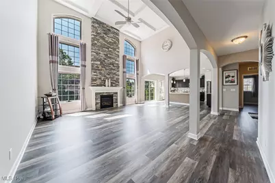 3000 Steve Guard Court, Willoughby, OH 44094 - Photo 16