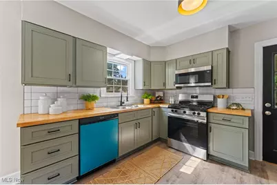 242 Oakley Avenue, Boardman, OH 44512 - Photo 6