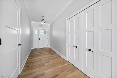 1572 Championship Circle SE, Massillon, OH 44646 - Photo 2