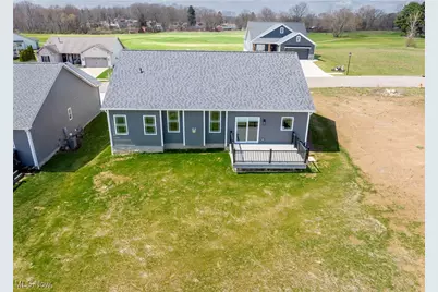 1572 Championship Circle SE, Massillon, OH 44646 - Photo 34