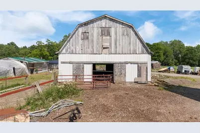 17050 Nash Road, Middlefield, OH 44062 - Photo 12