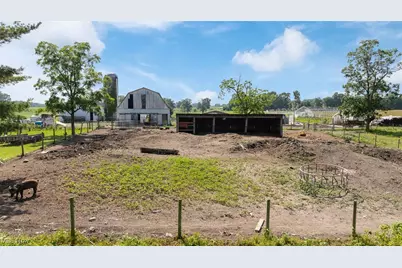 17050 Nash Road, Middlefield, OH 44062 - Photo 16