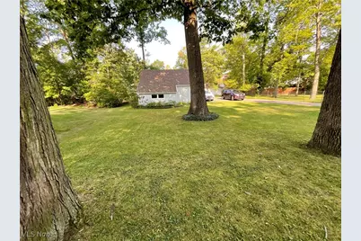 7240 Oak Drive, Poland, OH 44514 - Photo 2