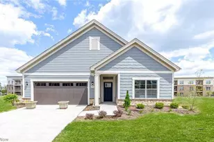 4304 Evergreen Ct, North Canton, OH 44720 - Photo 2