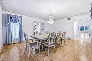 5391 Muirfield Dr, Canfield, OH 44406 - Photo 8