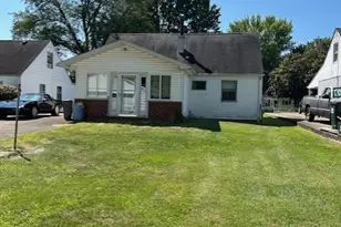 3828 Oakleigh Ave, Austintown, OH 44515 - Photo 2