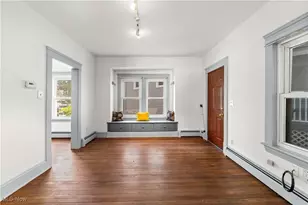 2280 W 10th St, Loveland, OH 44113 - Photo 8