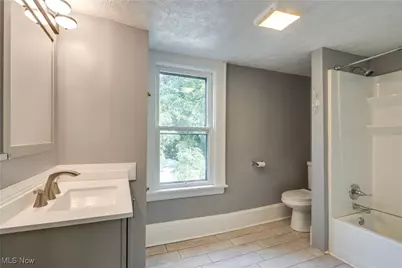 2232 19th Street SW, Akron, OH 44314 - Photo 24