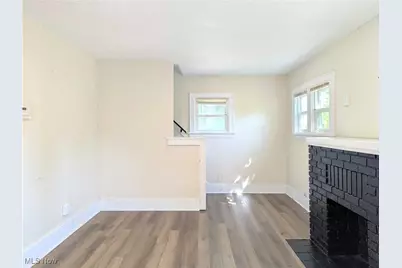 1263 Herberich Avenue, Akron, OH 44301 - Photo 8