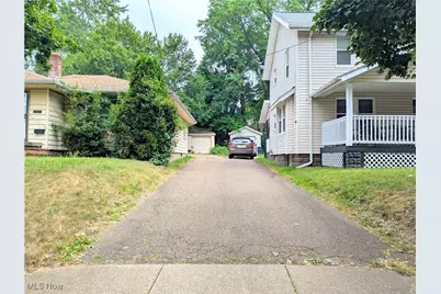 1263 Herberich Avenue, Akron, OH 44301 - Photo 4