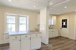 1263 Herberich Ave, Akron, OH 44301 - Photo 12