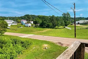 341 Park, Middleport, OH 45760 - Photo 4