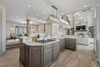 455 Via Avellino Street, North Lima, OH 44452 - Photo 8