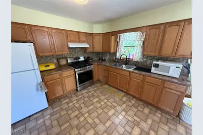 2993 Brightwood Road SE, New Philadelphia, OH 44663 - Photo 18