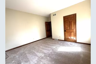 268 S Bayshore Drive, Columbiana, OH 44408 - Photo 18