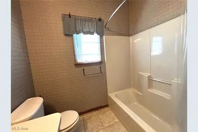 268 S Bayshore Drive, Columbiana, OH 44408 - Photo 20