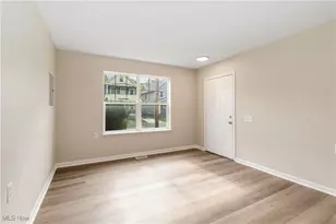 12511 Forest Ave, Loveland, OH 44120 - Photo 4