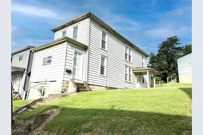 305 Grandview Ave, Mingo Junction, OH 43938 - Photo 1