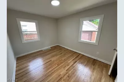 2712 Ralph Avenue, Loveland, OH 44109 - Photo 8