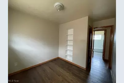 19289 Stafford Avenue, Maple Heights, OH 44137 - Photo 6