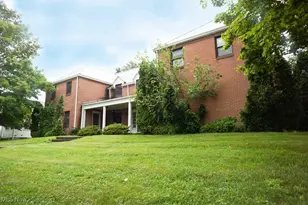 795-796 5th St, Youngstown, OH 44471 - Photo 4