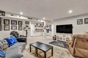 5454 Schueller Blvd, Sheffield Village, OH 44054 - Photo 26