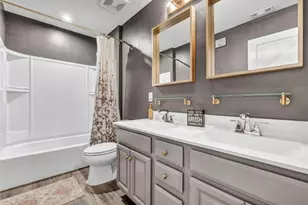 5454 Schueller Blvd, Sheffield Village, OH 44054 - Photo 20