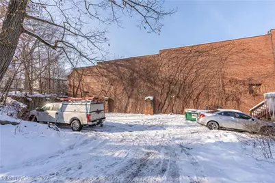 1014 Kenmore Boulevard, Akron, OH 44314 - Photo 18