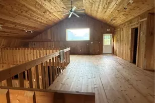 9189 E Pike, Norwich, OH 43767 - Photo 6