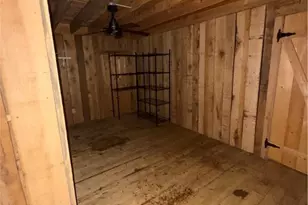 9189 E Pike, Norwich, OH 43767 - Photo 26