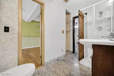 100 E Decker Drive, Green Hills, OH 44131 - Photo 8