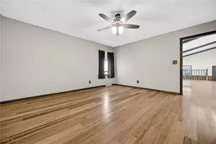 100 E Decker Dr, Green Hills, OH 44131 - Photo 6