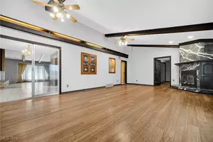 100 E Decker Dr, Green Hills, OH 44131 - Photo 4