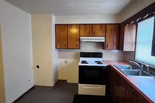 968 E 3rd St, Salem, OH 44460 - Photo 8