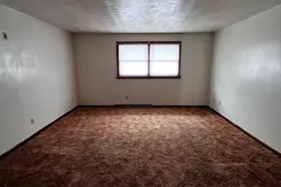 968 E 3rd St, Salem, OH 44460 - Photo 2